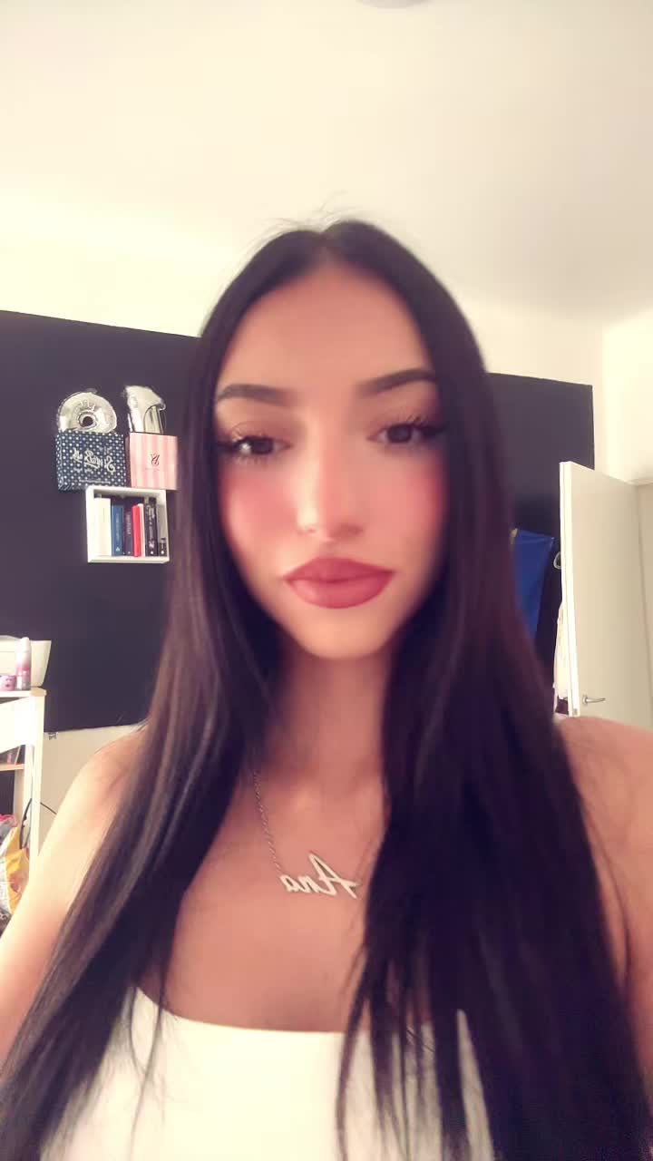 @nana𖣂