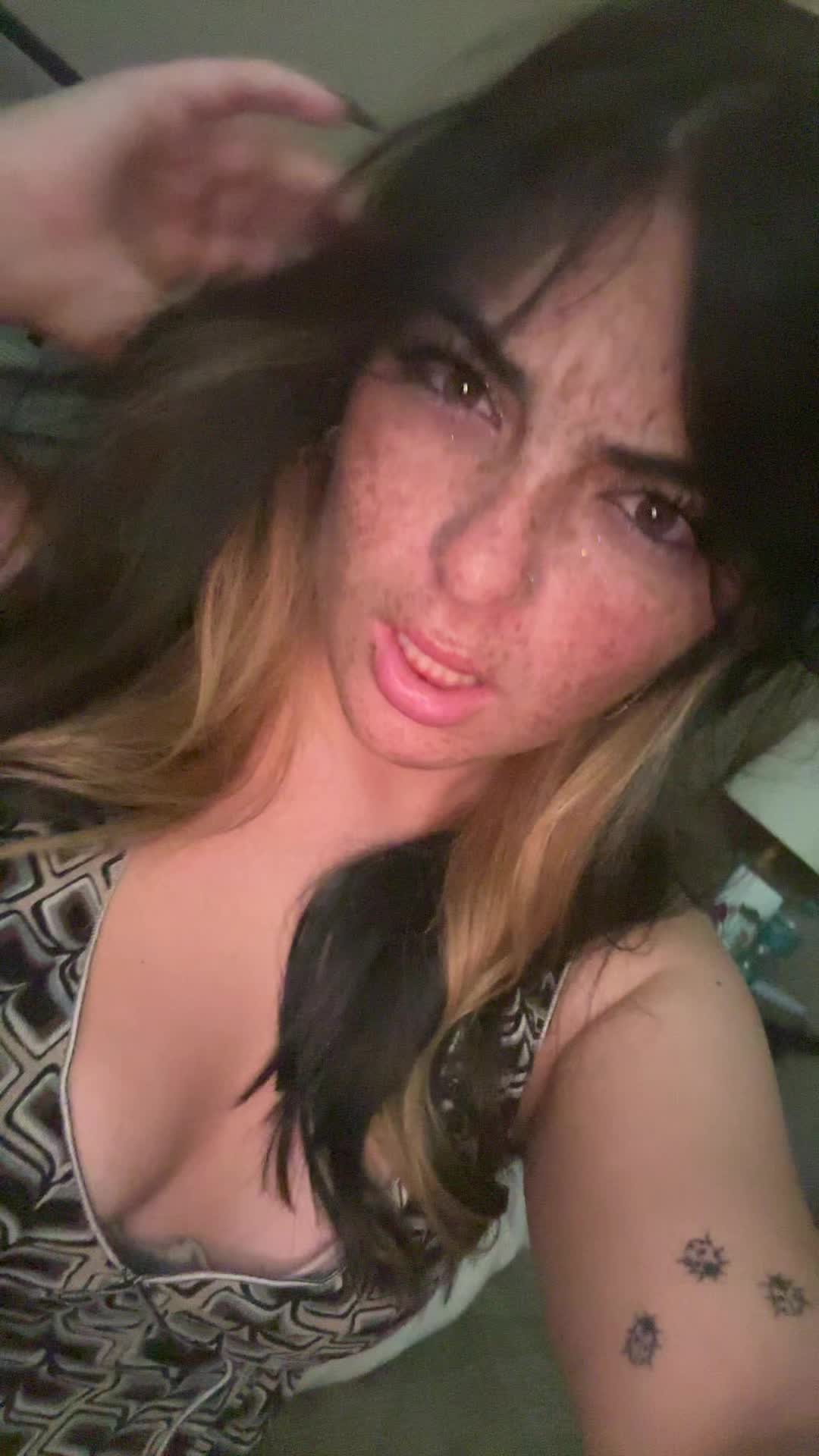 @🐞