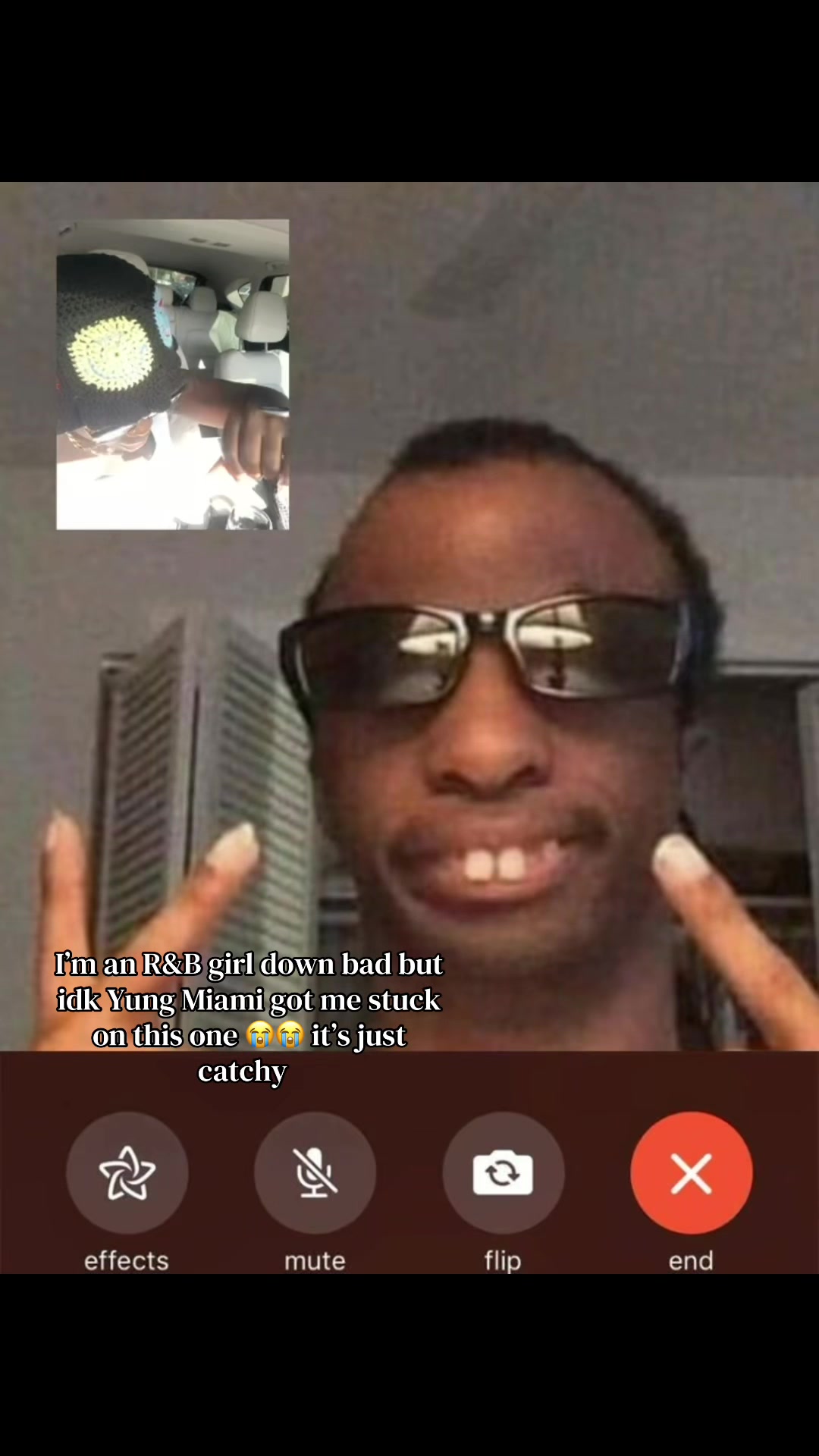 @Laidbyleshaa