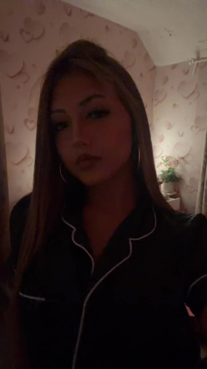 @𝓮.