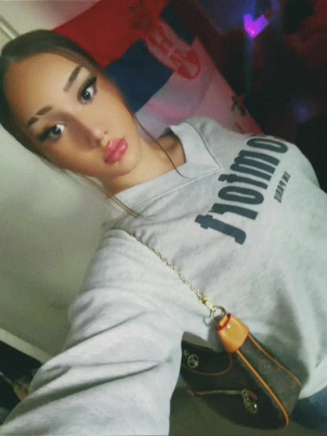 @𝐦𝐢𝐚🇷🇸🇩🇪