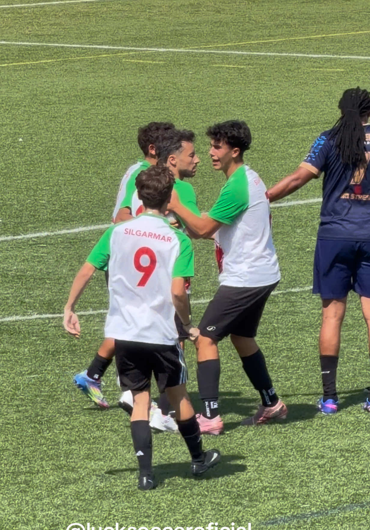 @Luck Soccer