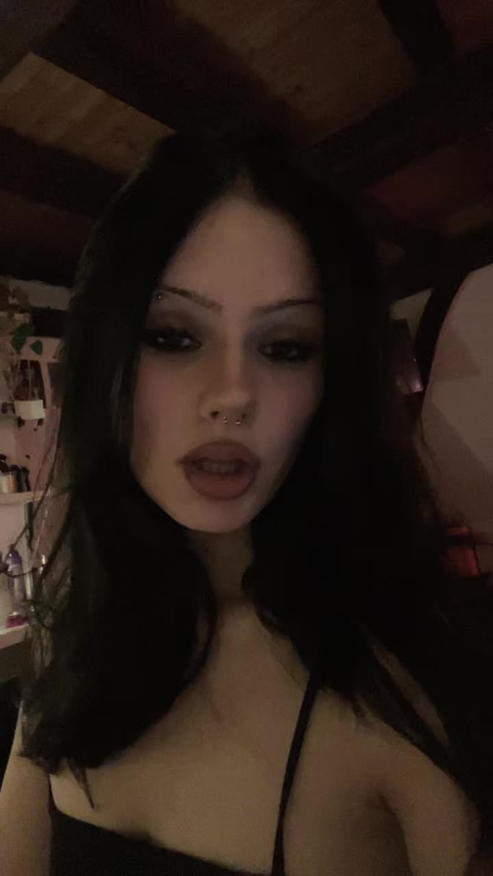 @julia