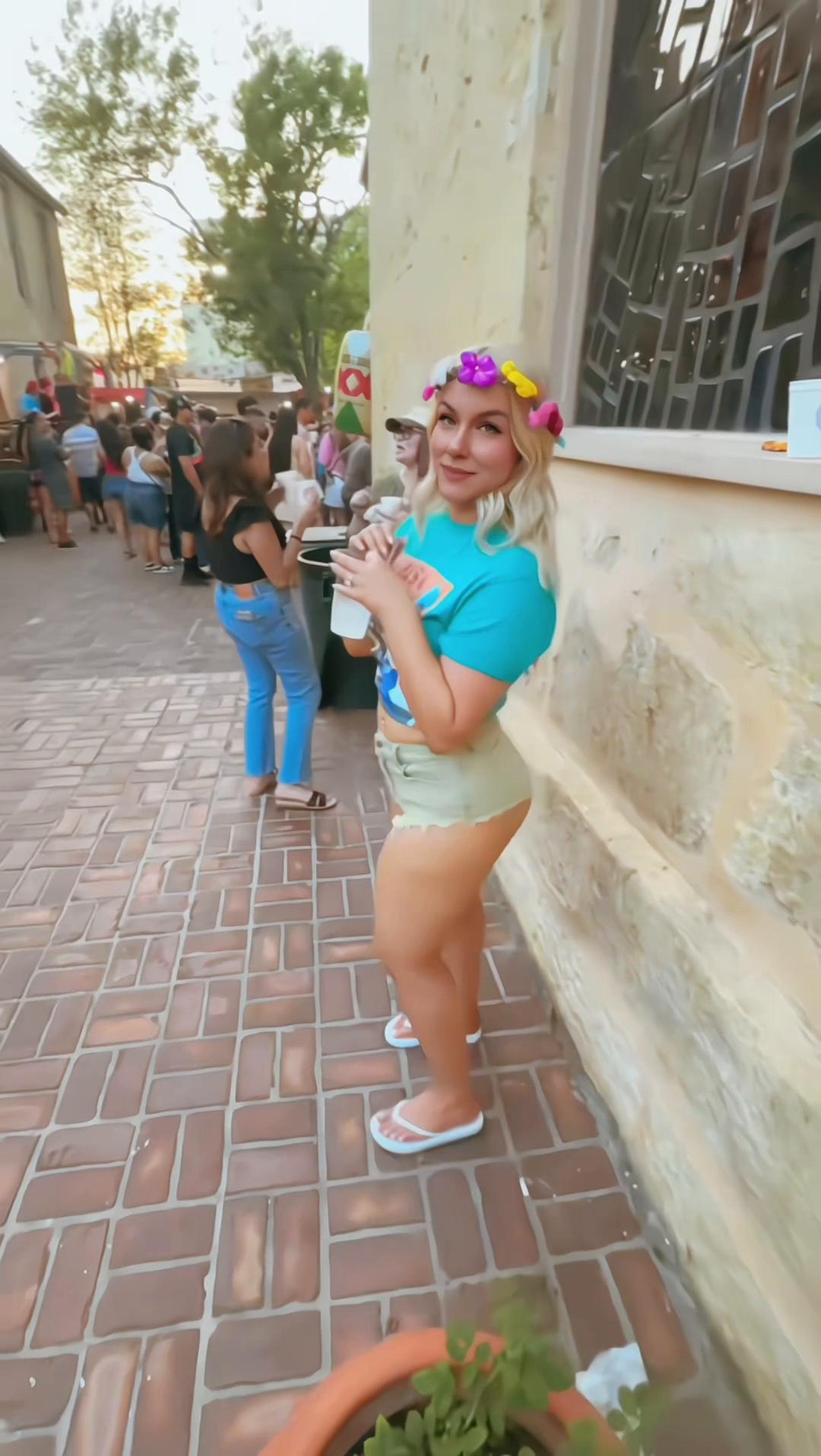@Veronica