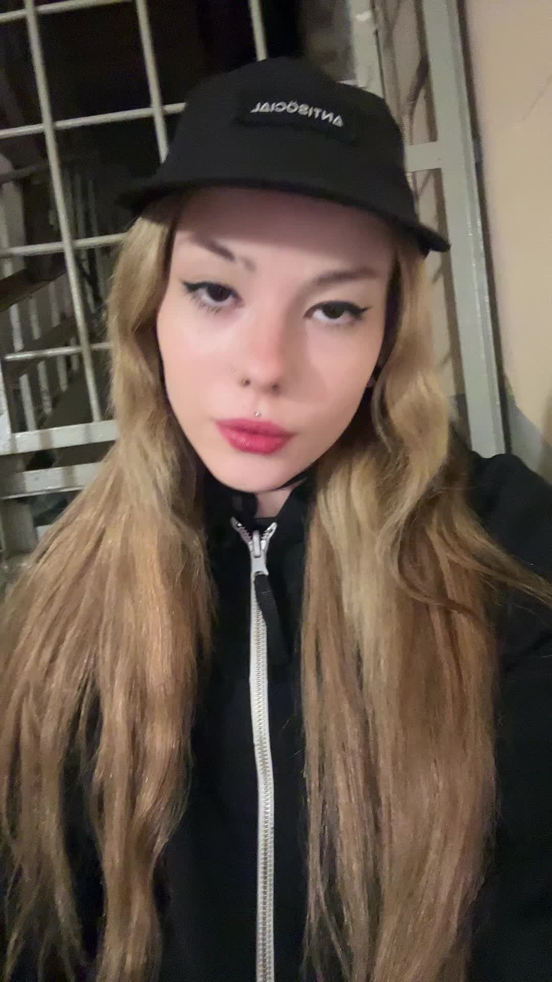 @Кристина Бабабуева
