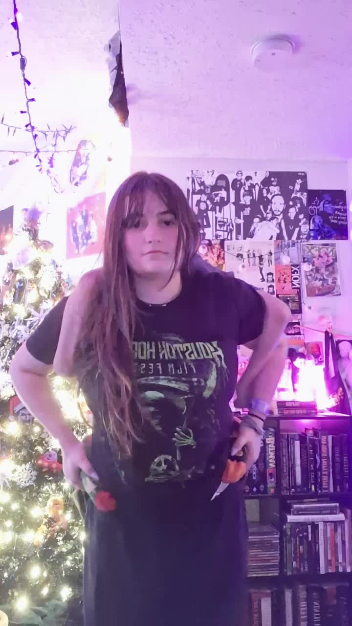 @arwenraee
