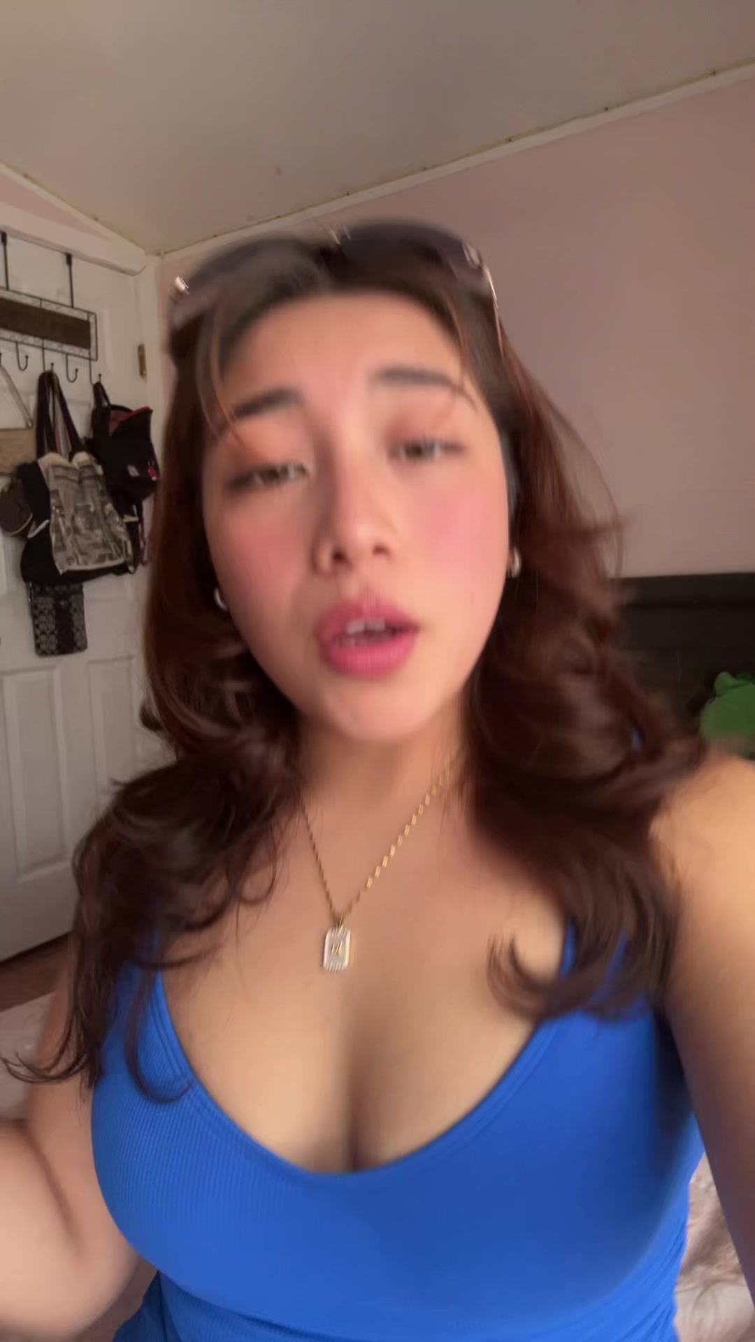 @Chata._r