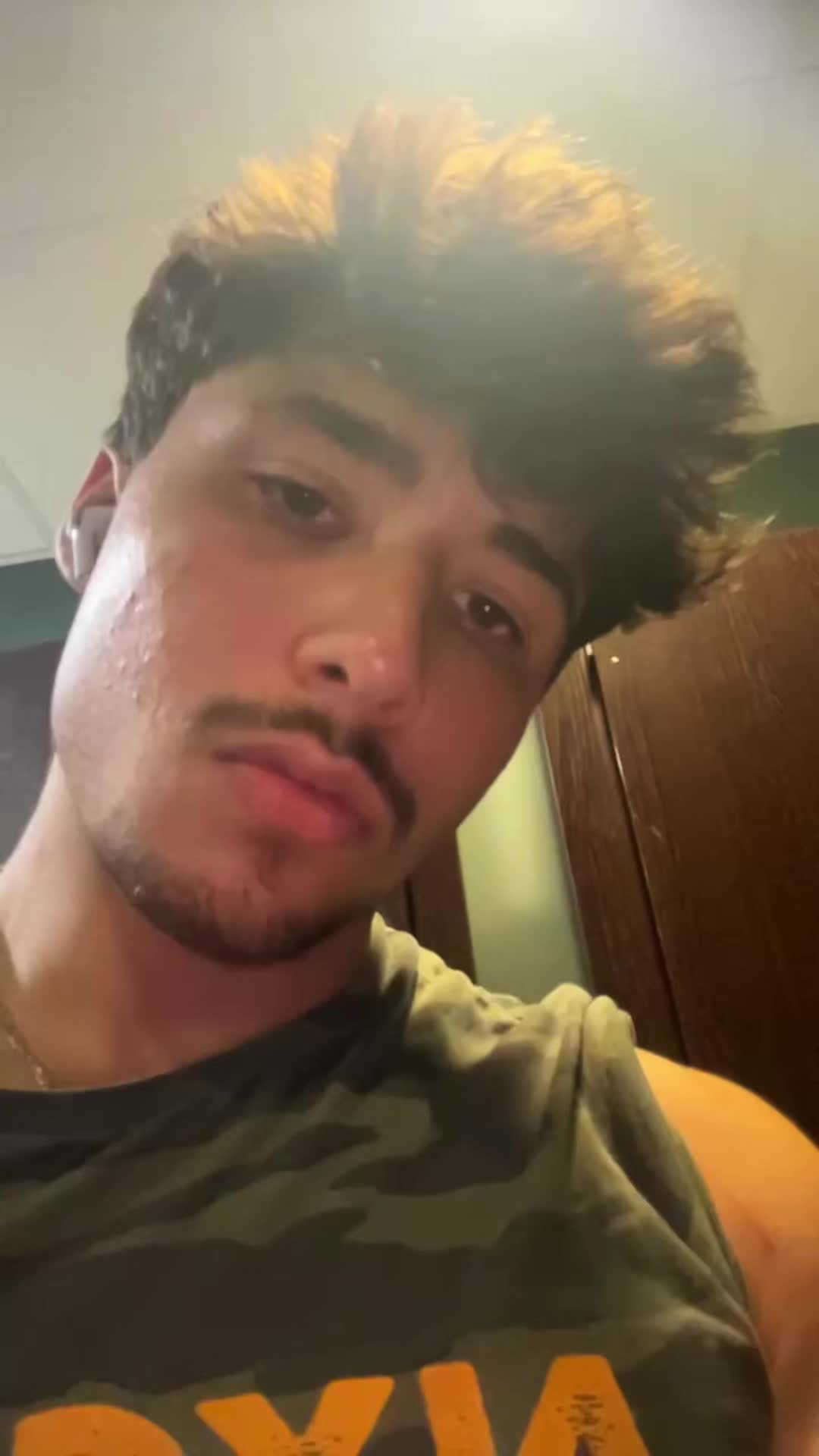 @ΠΑVZILLA🦍