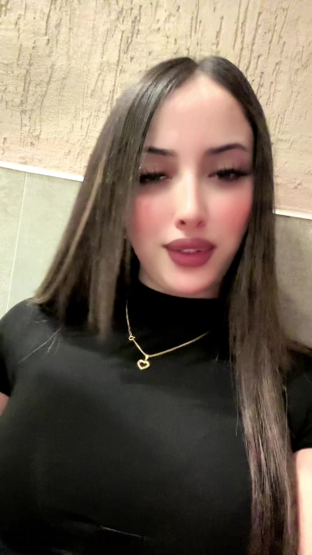 @ุฎูุฎู๐ฆ