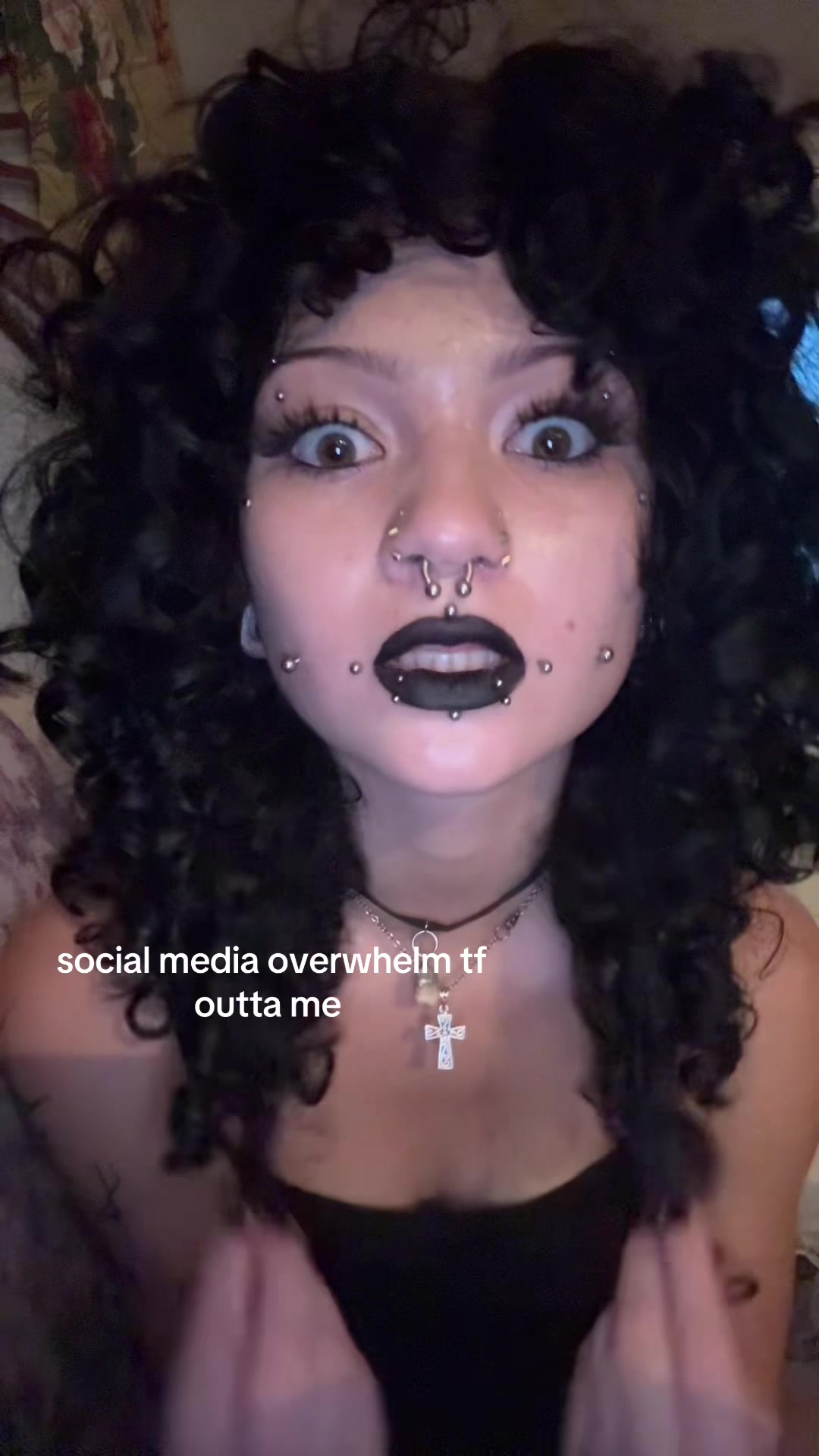 @miss.porcelain_