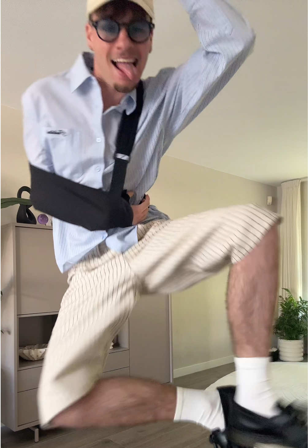 @#18