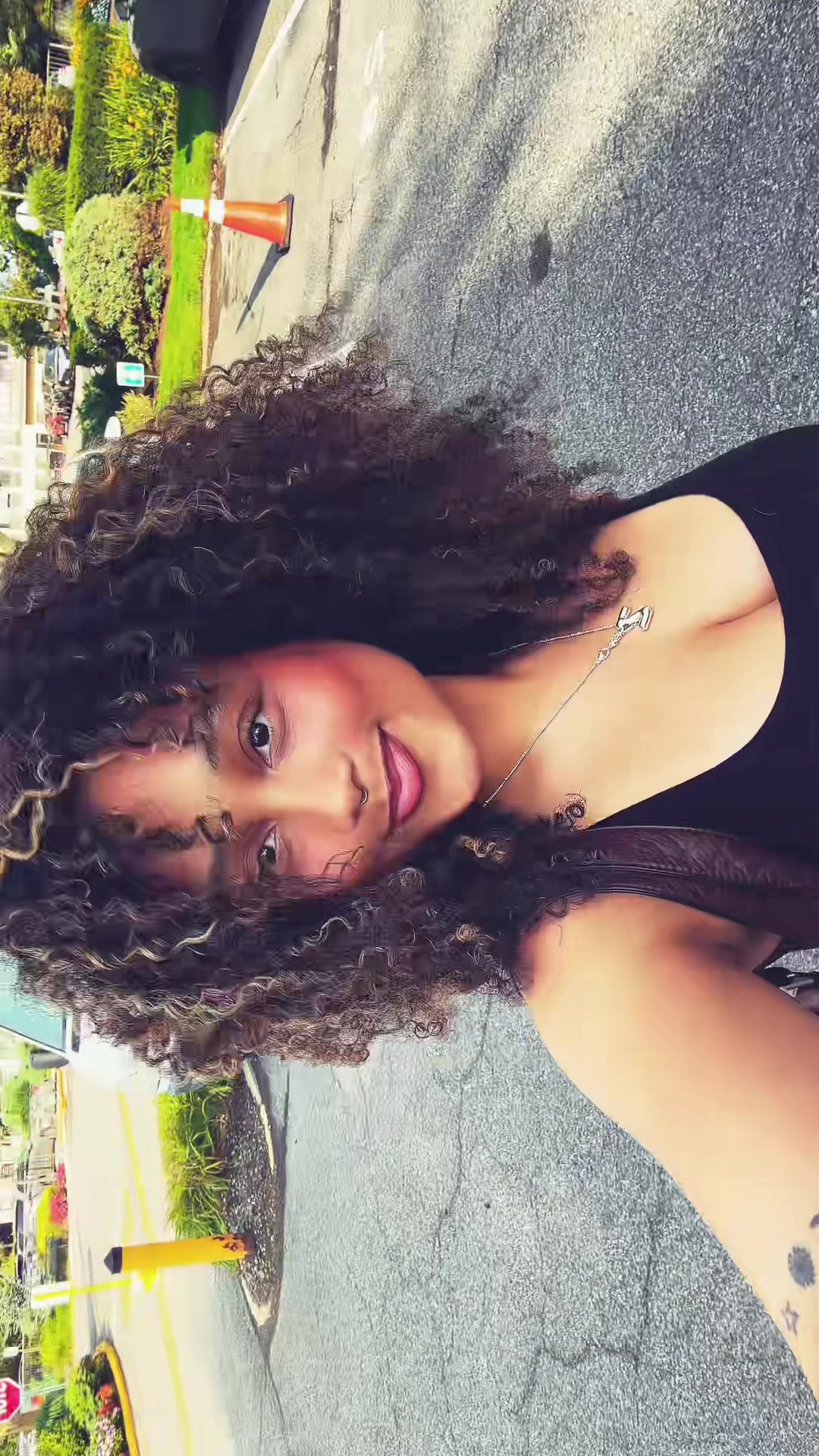 @ziona.mm