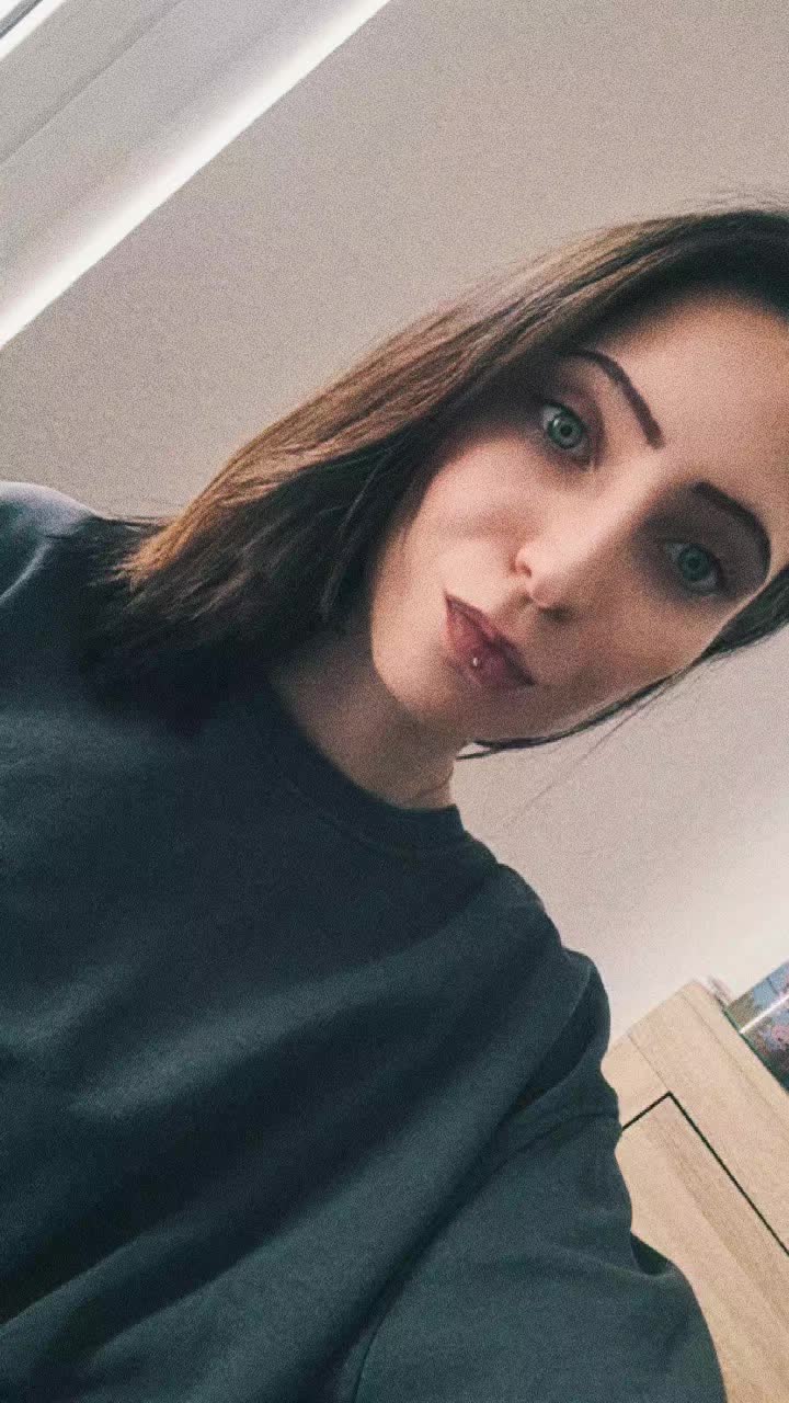 @❤️🖤