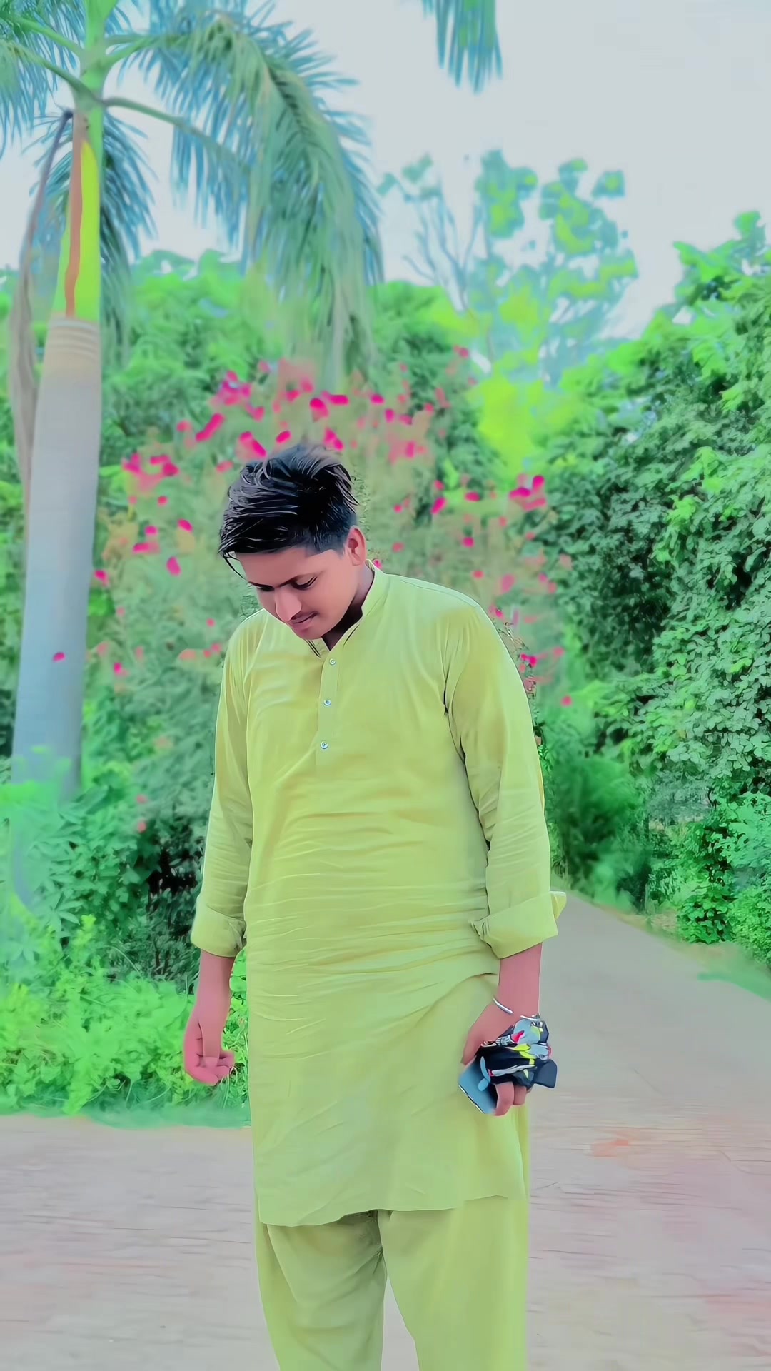 @🦅 راحیــل بلـوچ وہاڑی والا