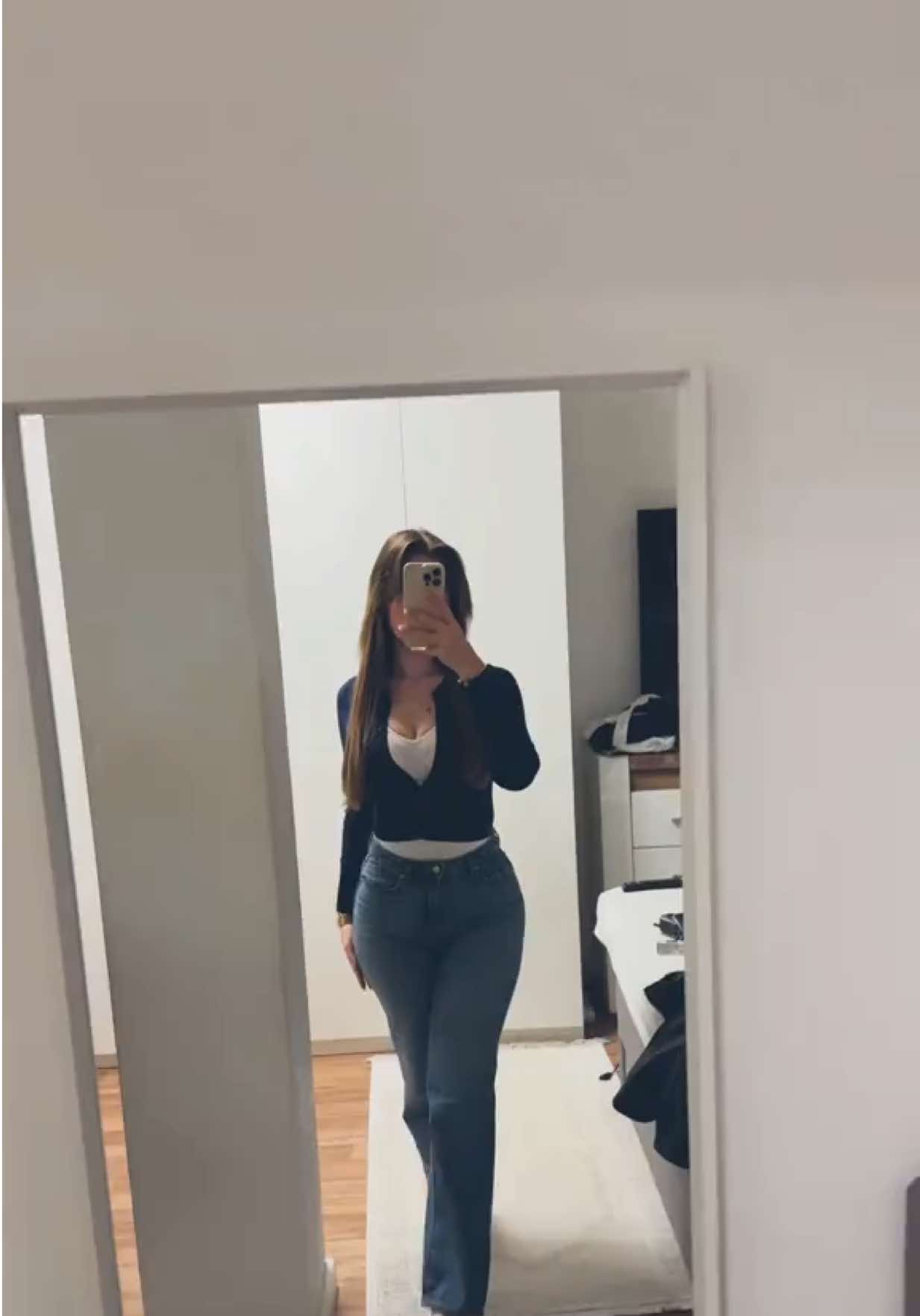 @🐼