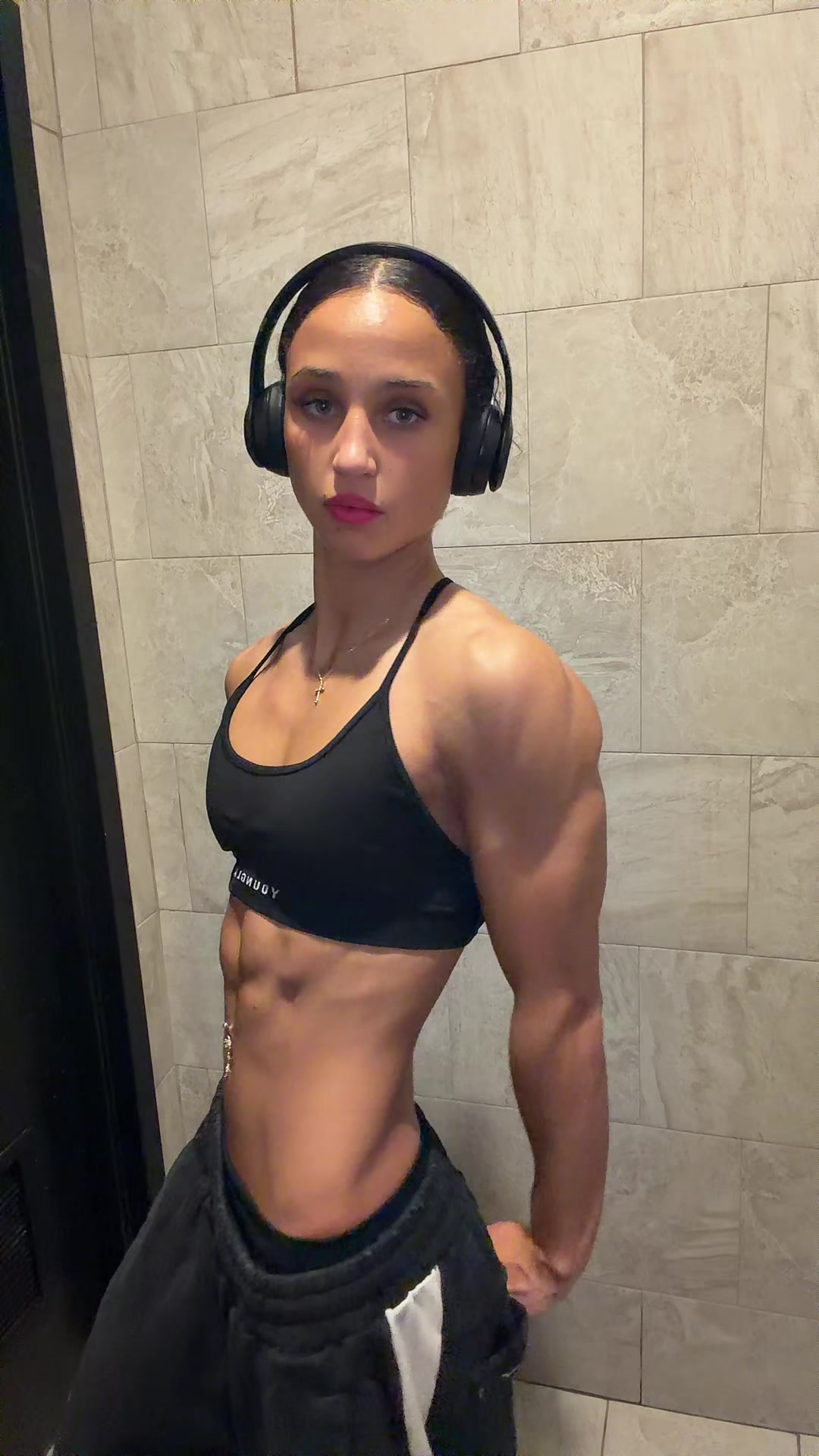 @charbearlifts