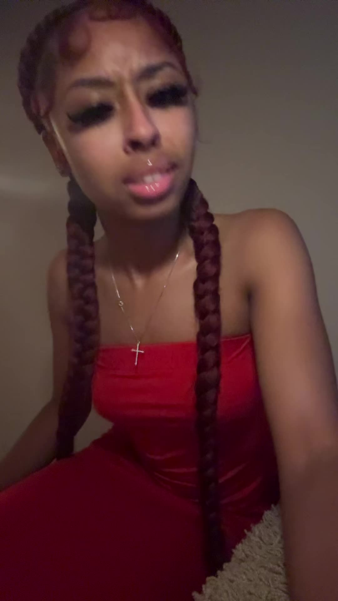 @niyahmfsanaye