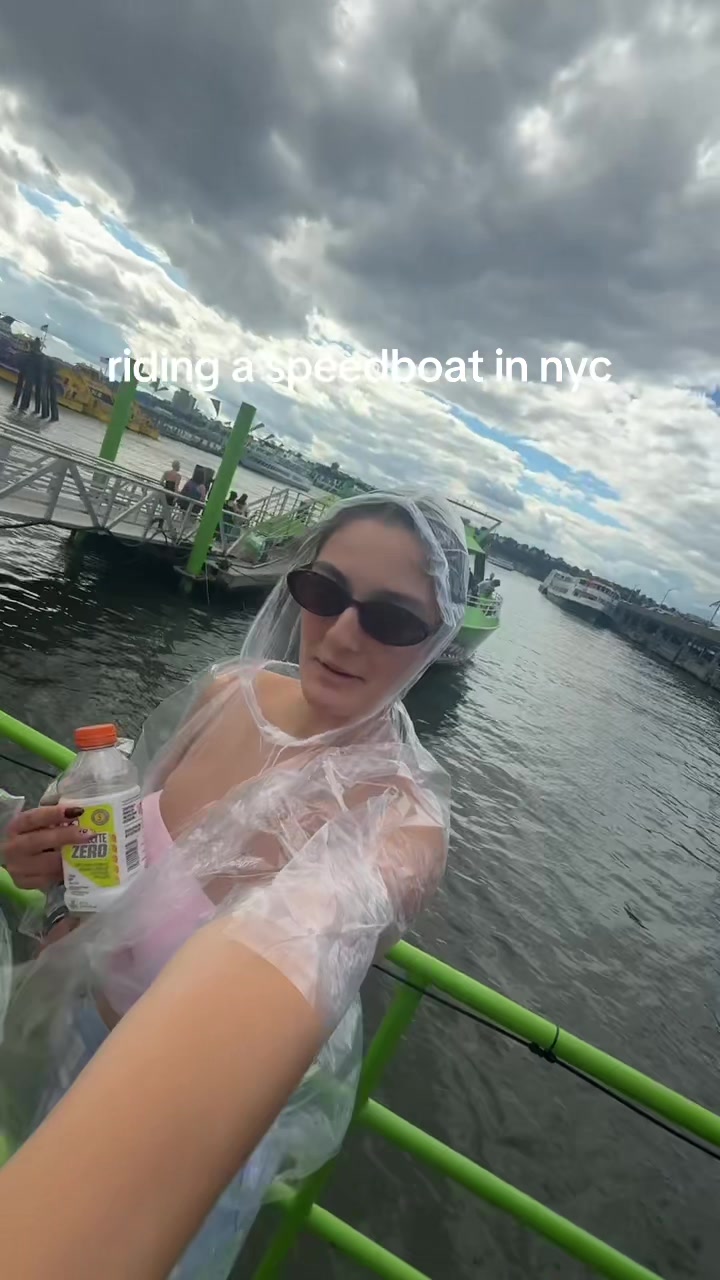 @Victoria