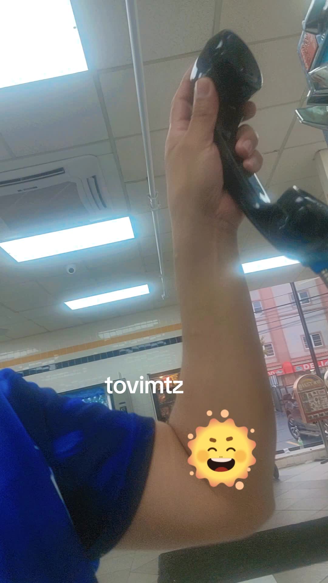 @Tovimtz
