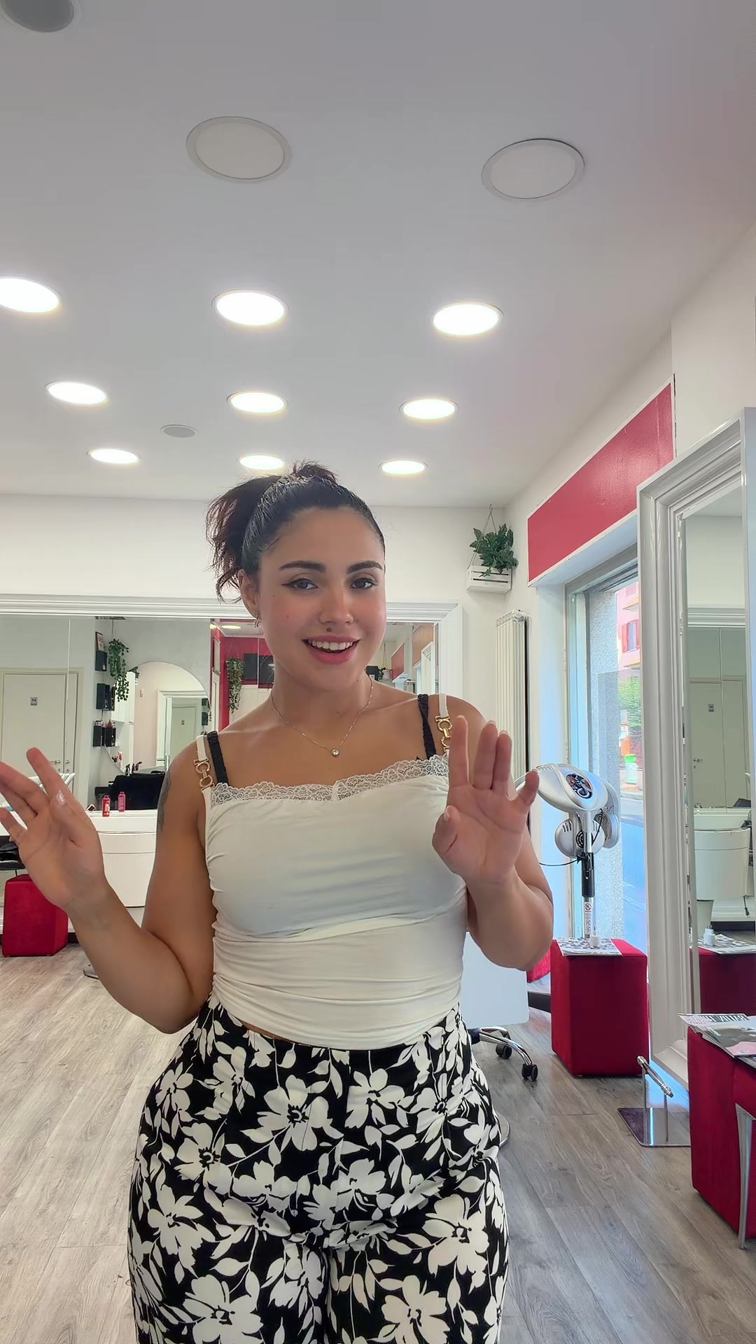 @simonaafior