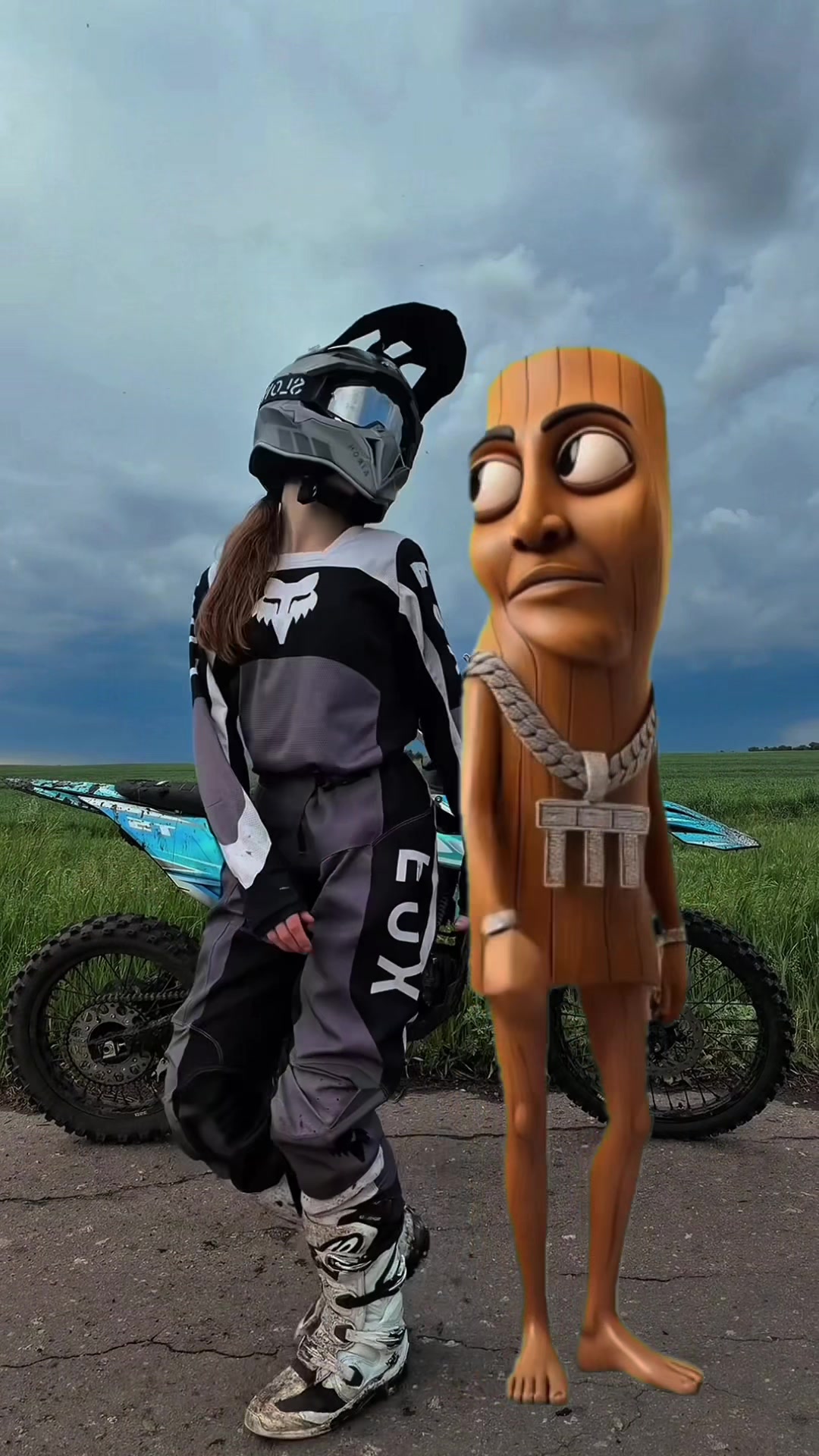 @юля bse
