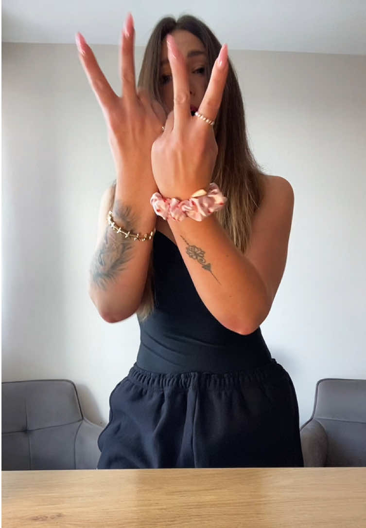 @FRANZISKA