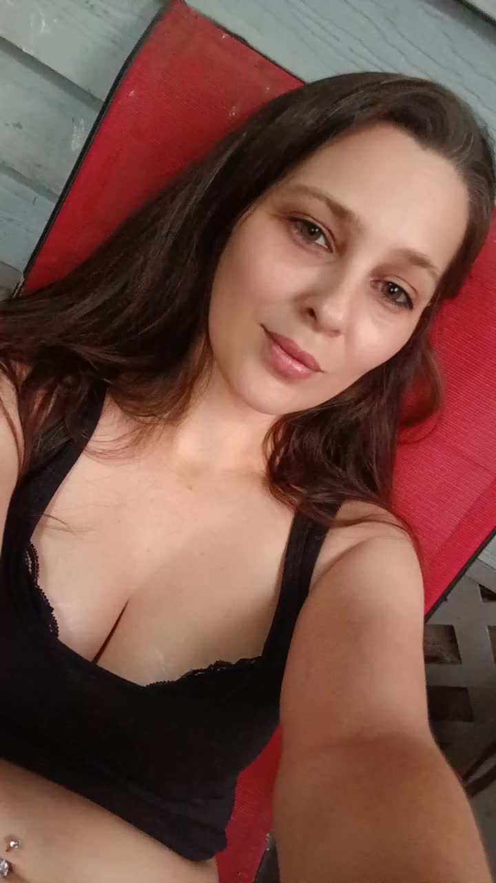 @Nikki smokealot
