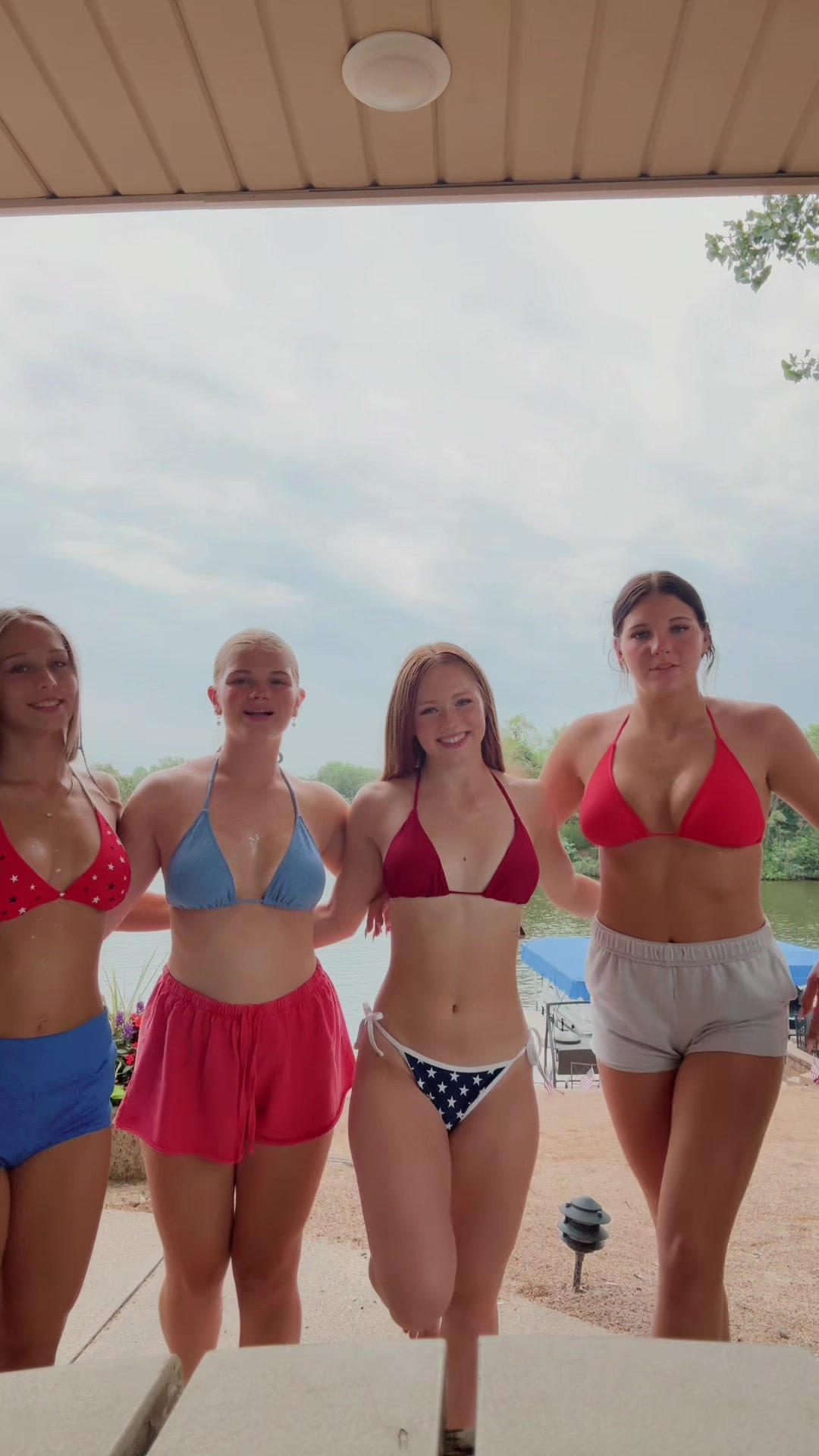 @_cailyn_