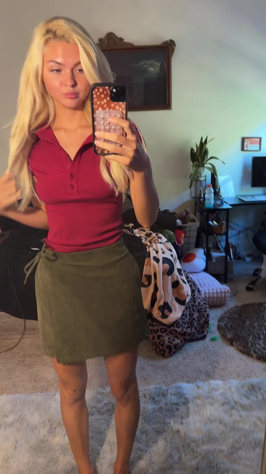 @elenacran