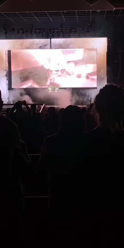 @TruckerChickJenn