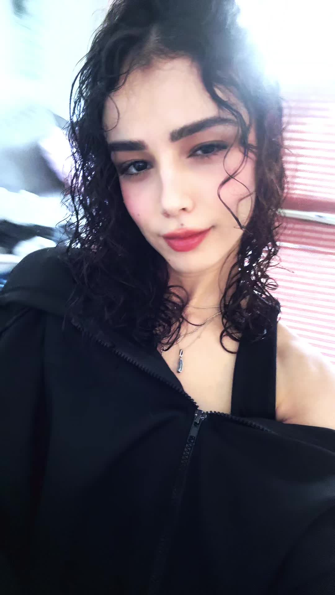 @Itslilith