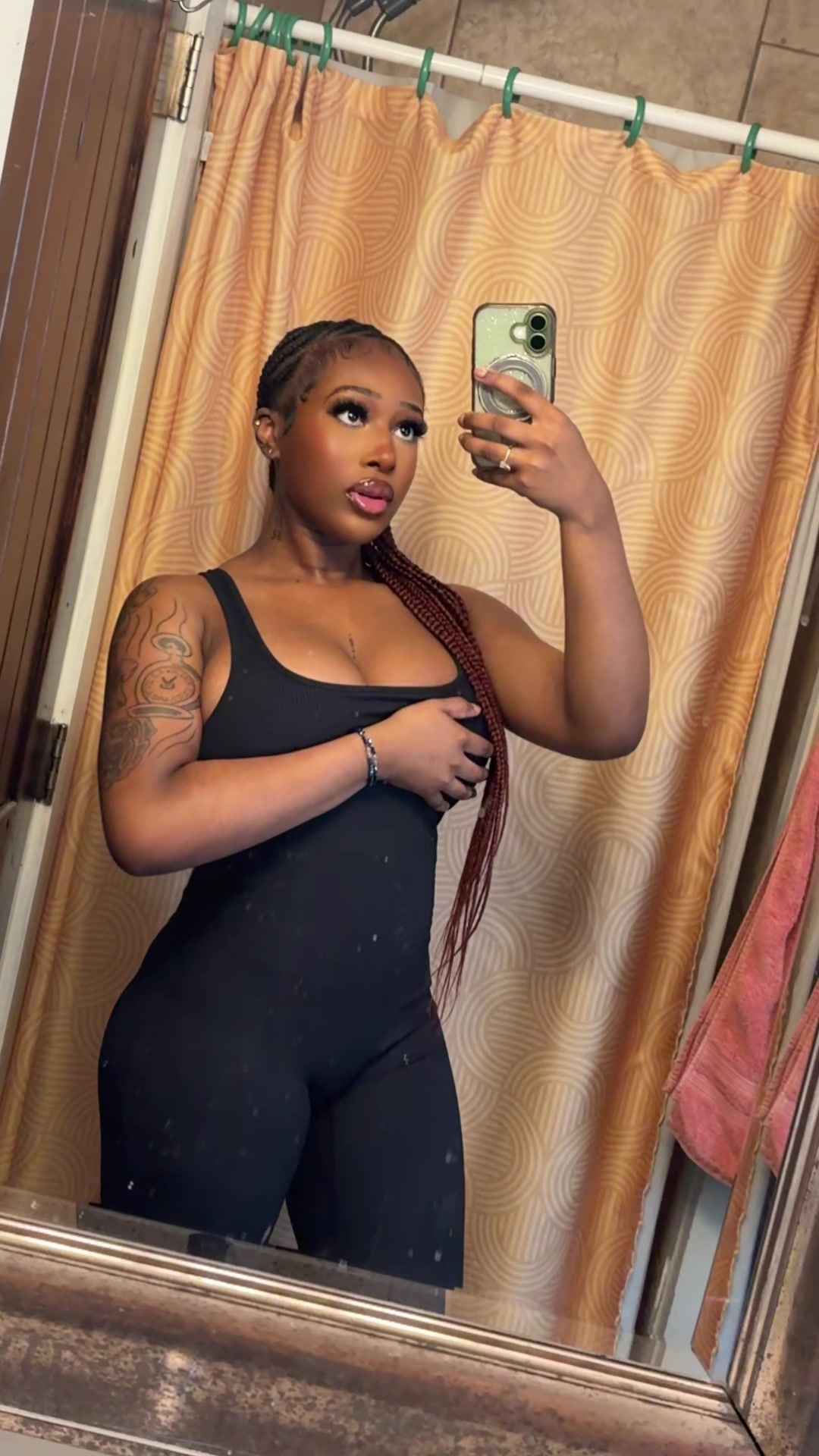 @imightbecarrii