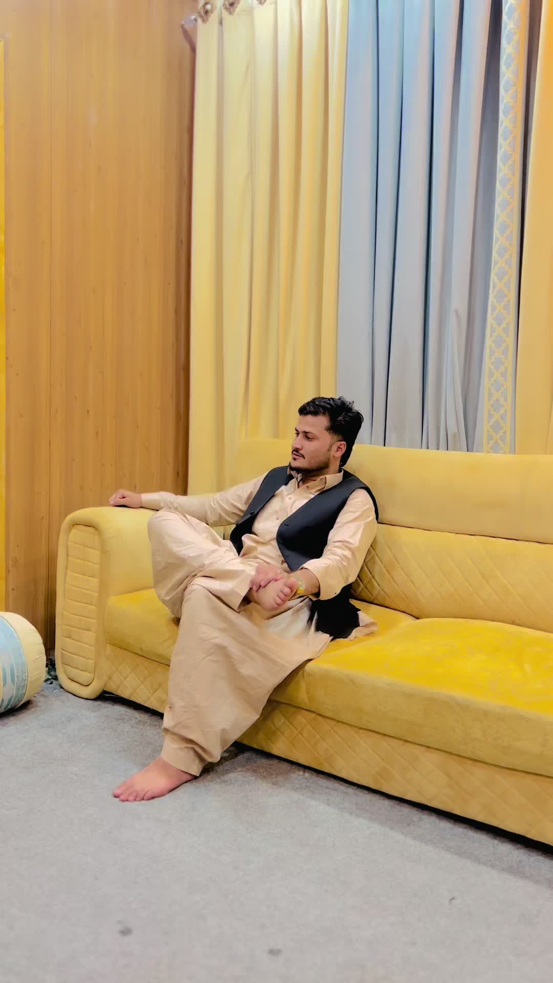 @Ilyaskhan98