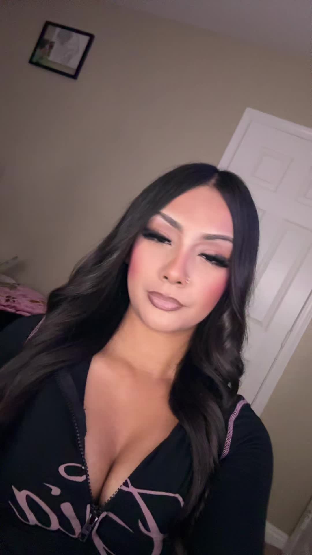 @pradabab3yy
