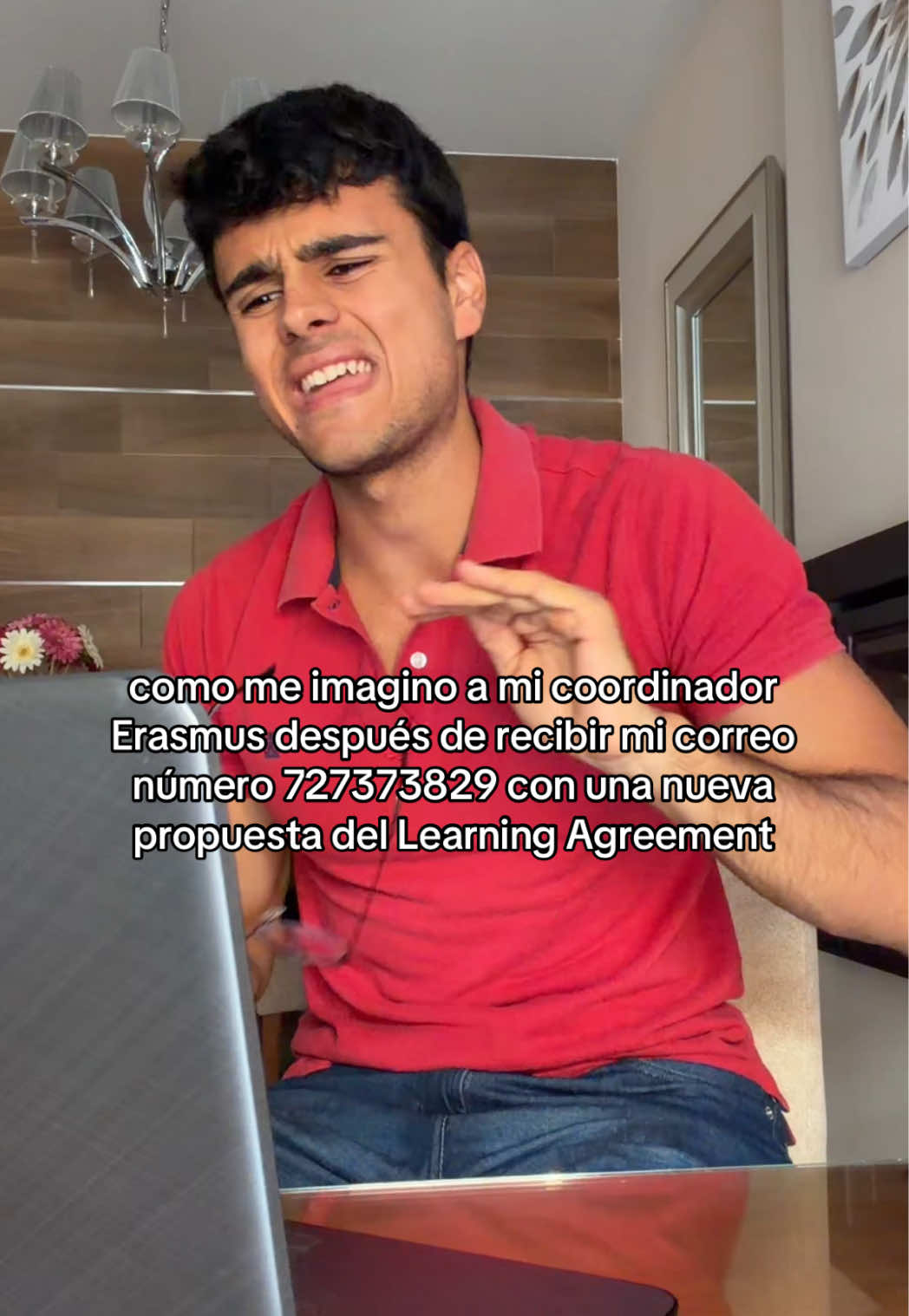 @Cristian González