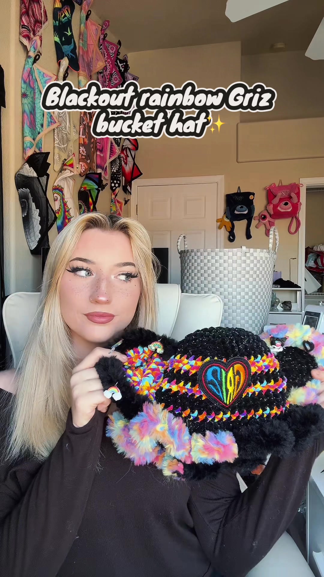 @LunarLeafThreads