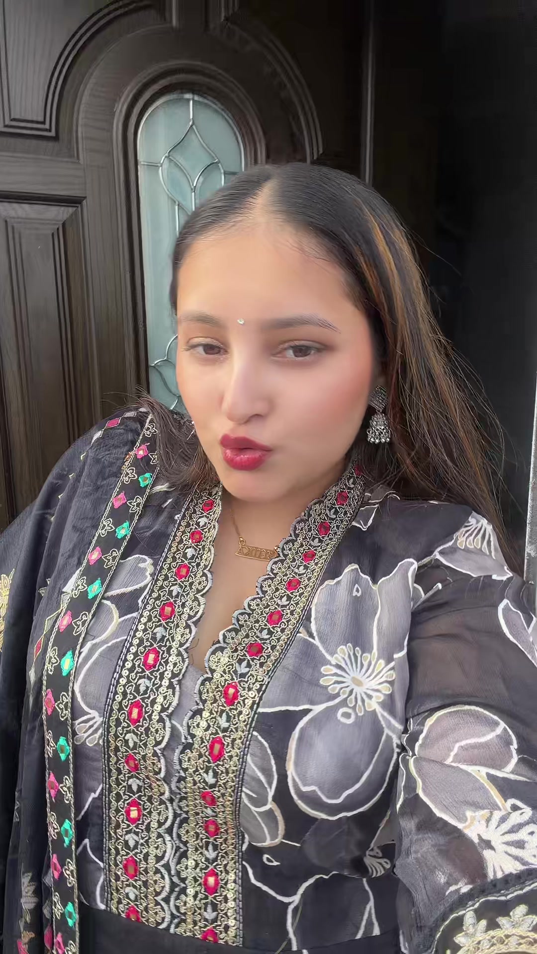 @ishika.sssss