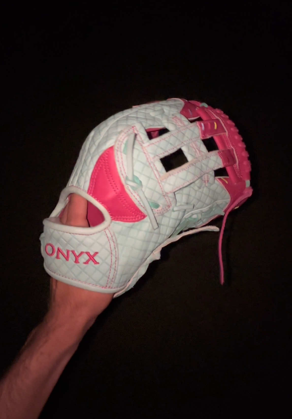 @Elite Sports Onyx Bats