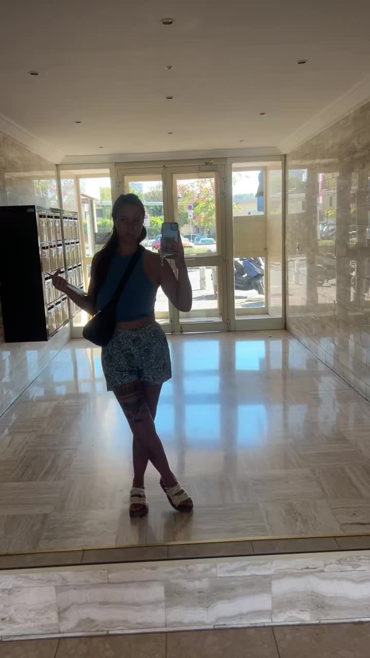 @LILI ☀️