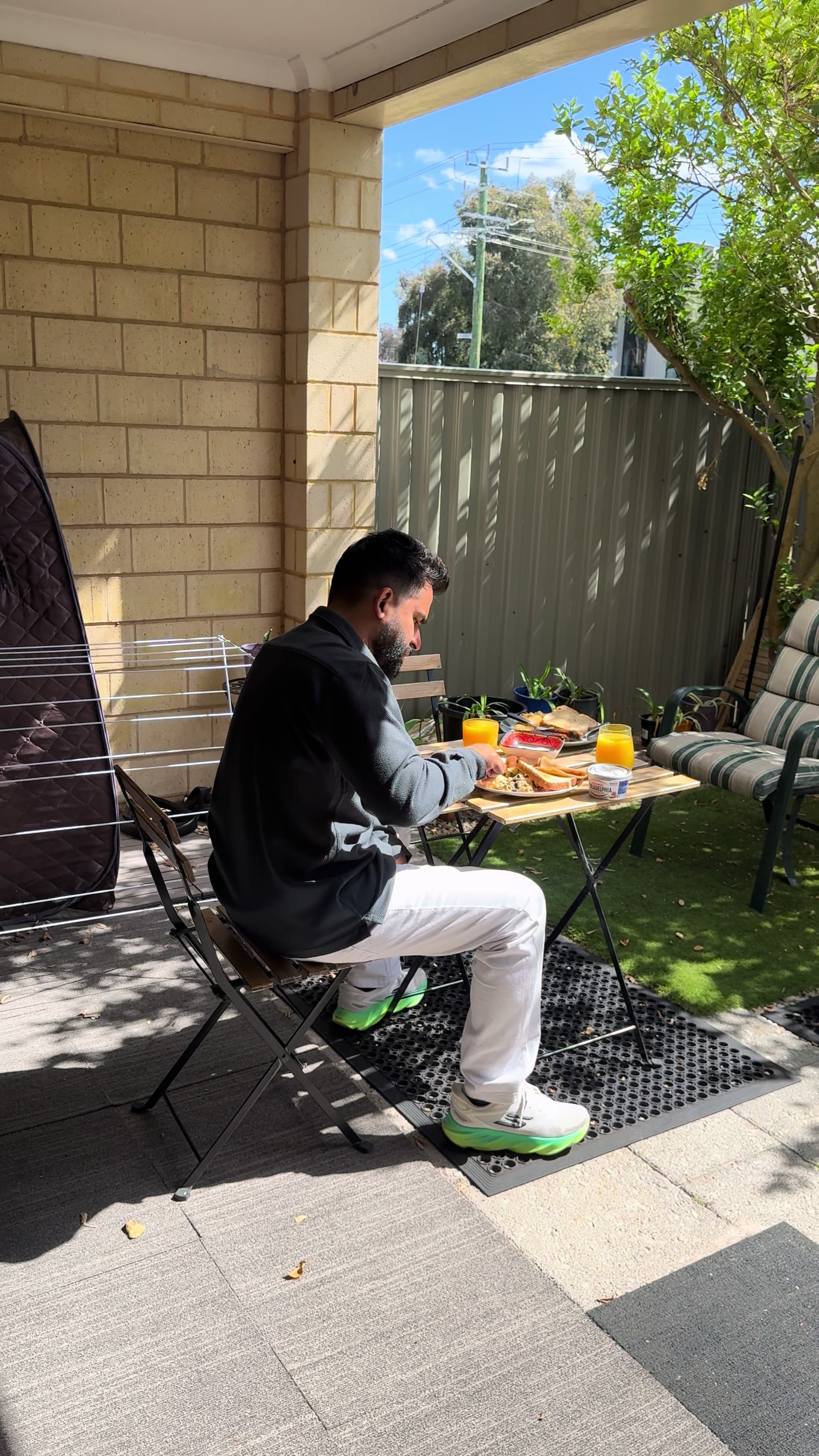 @AadilTahir 🇵🇰 🇺🇸 🇬🇧 🇦🇺