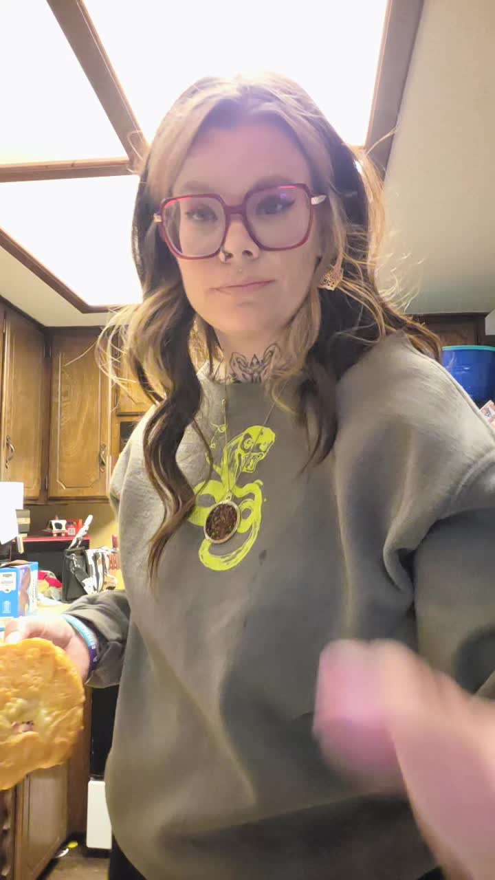@_h0tm3ss_m0m_