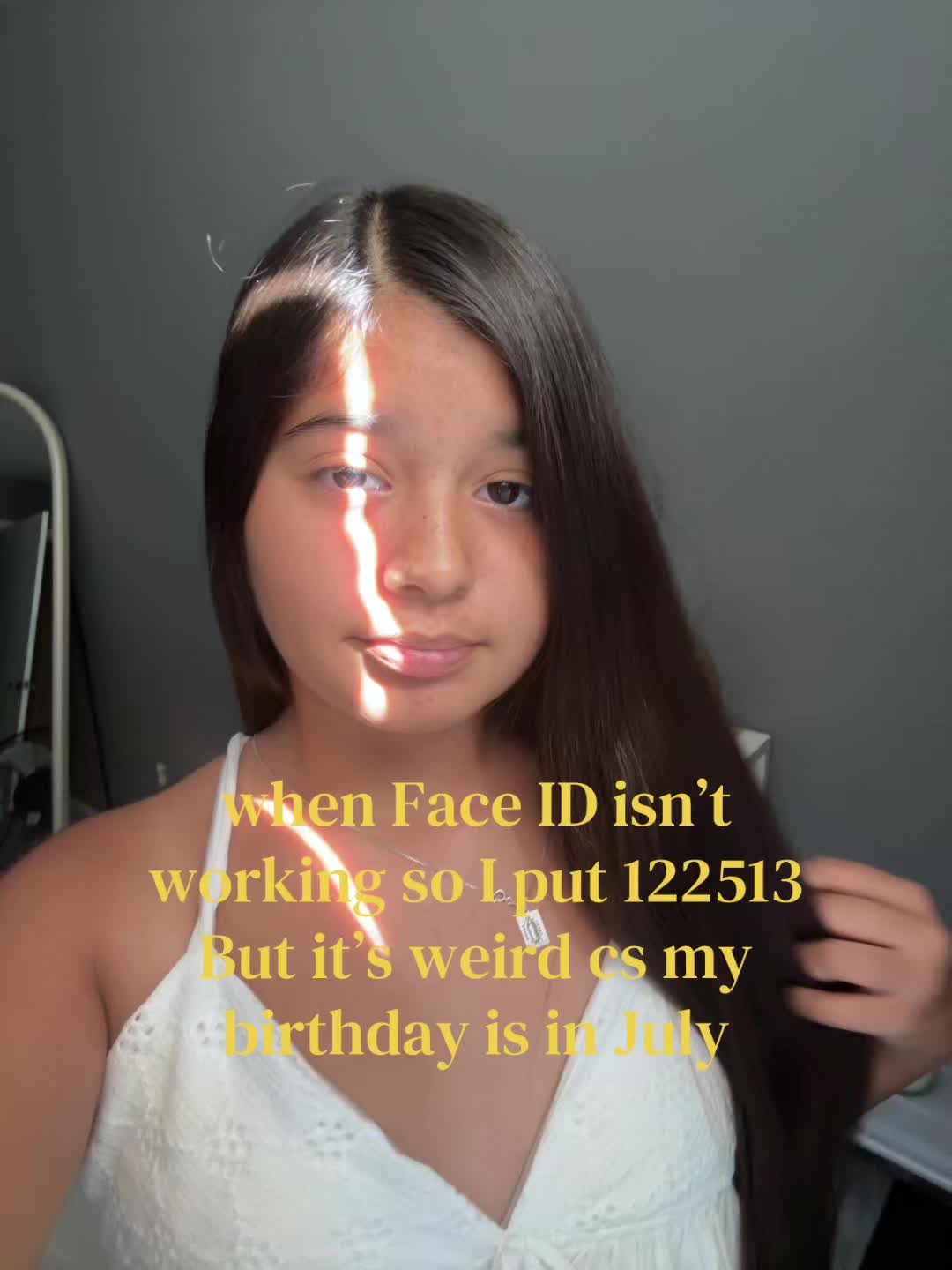 @???