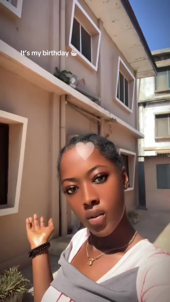 @Itz Law)e 🧚♀️