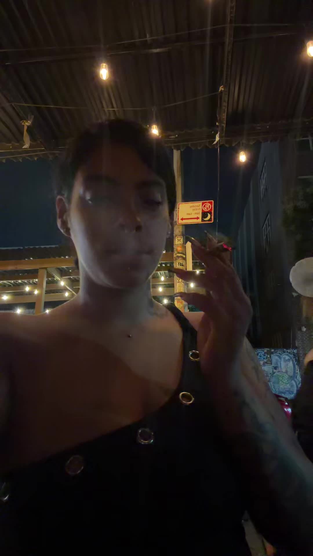 @Shadow girl 🖤