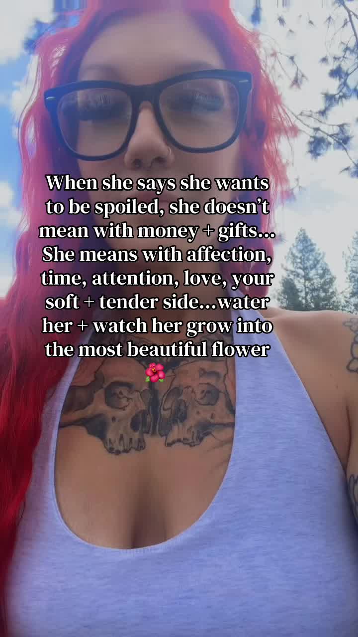 @CASSIE🍒💋