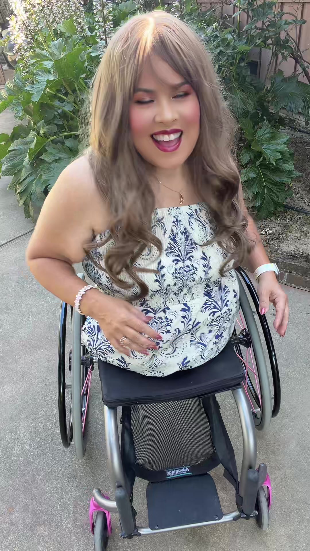 @Tina
