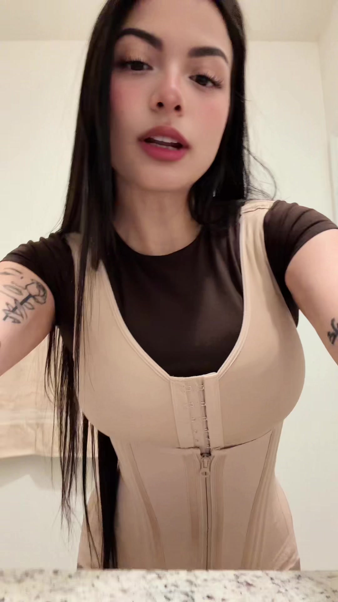 @Judianys