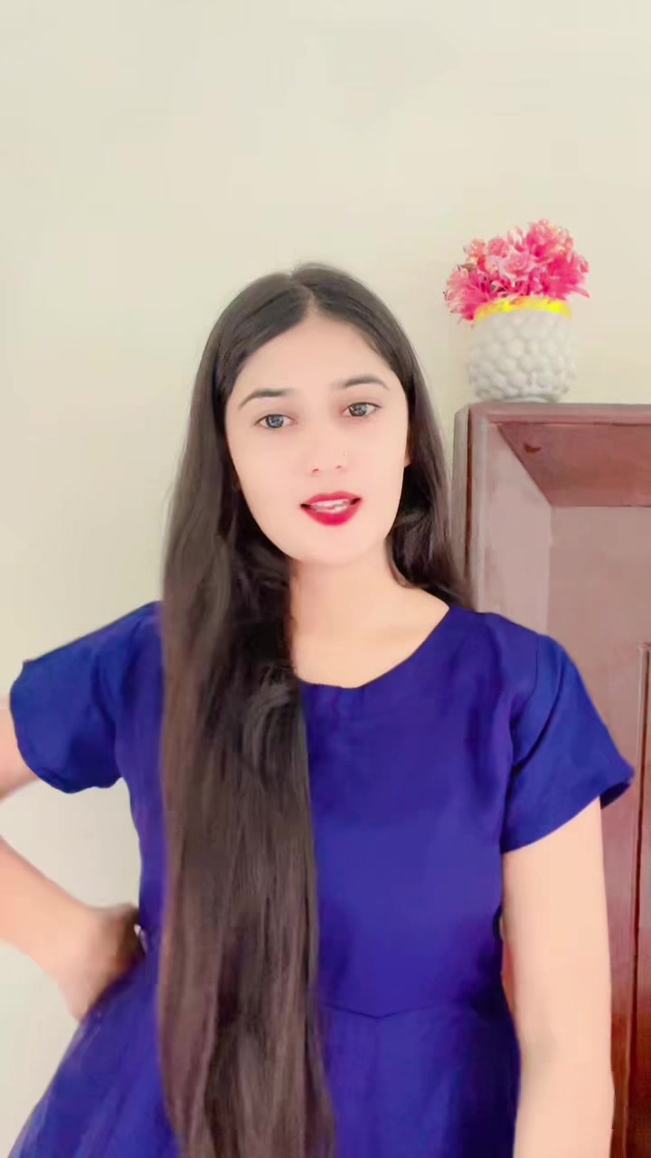 @𝐀𝐟𝐬𝐡𝐚 𝐊𝐡𝐚𝐧