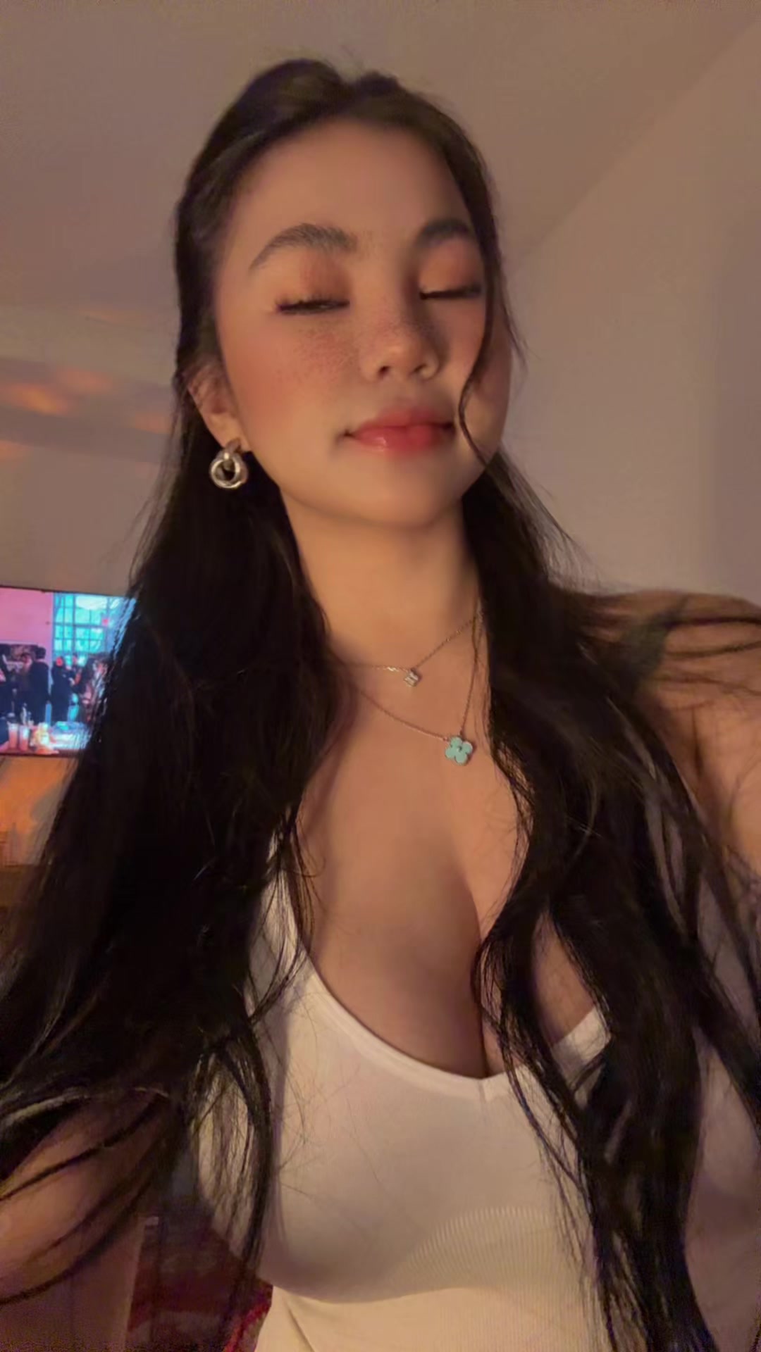 @jessfinn