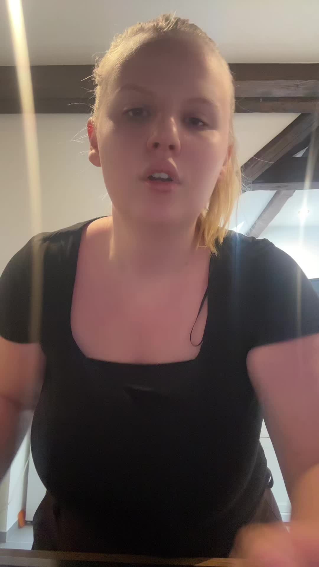 @Lena